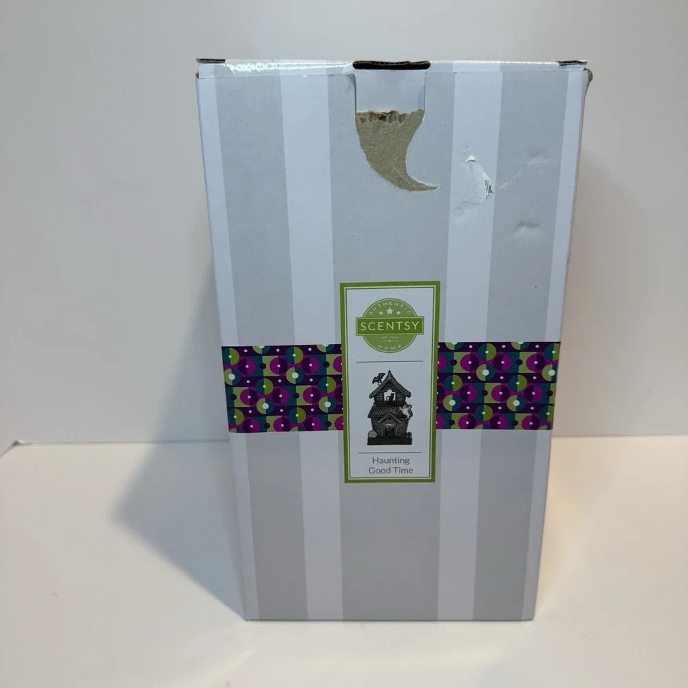Scentsy Haunting Good Time Warmer Haunted Mansion New N Box Halloween Wax Melter